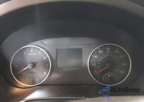 2022 Kia Seltos Lx z USA, uszkodzony, nr VIN KNDEPCAA7N7308193